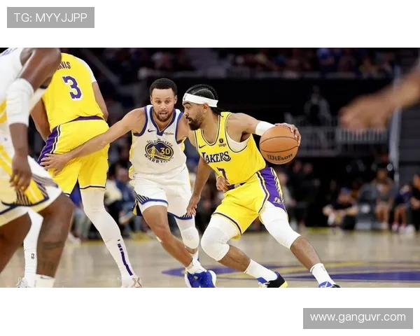 勇士与湖人激战2017年12月赛季精彩回顾与分析